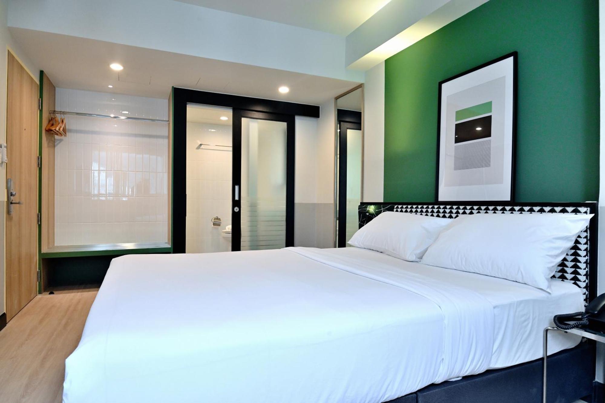 Anya Nana At Sukhumvit Bangkok Hotel Екстериор снимка