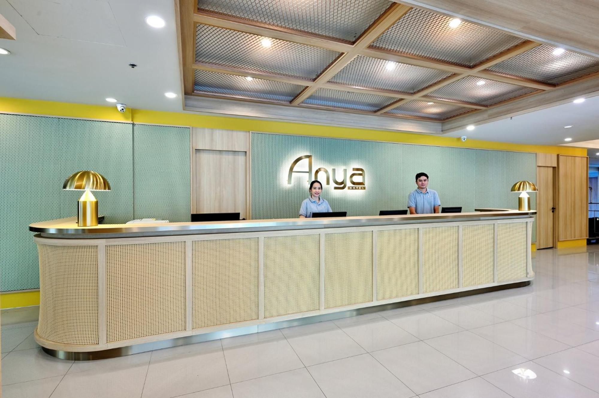 Anya Nana At Sukhumvit Bangkok Hotel Екстериор снимка