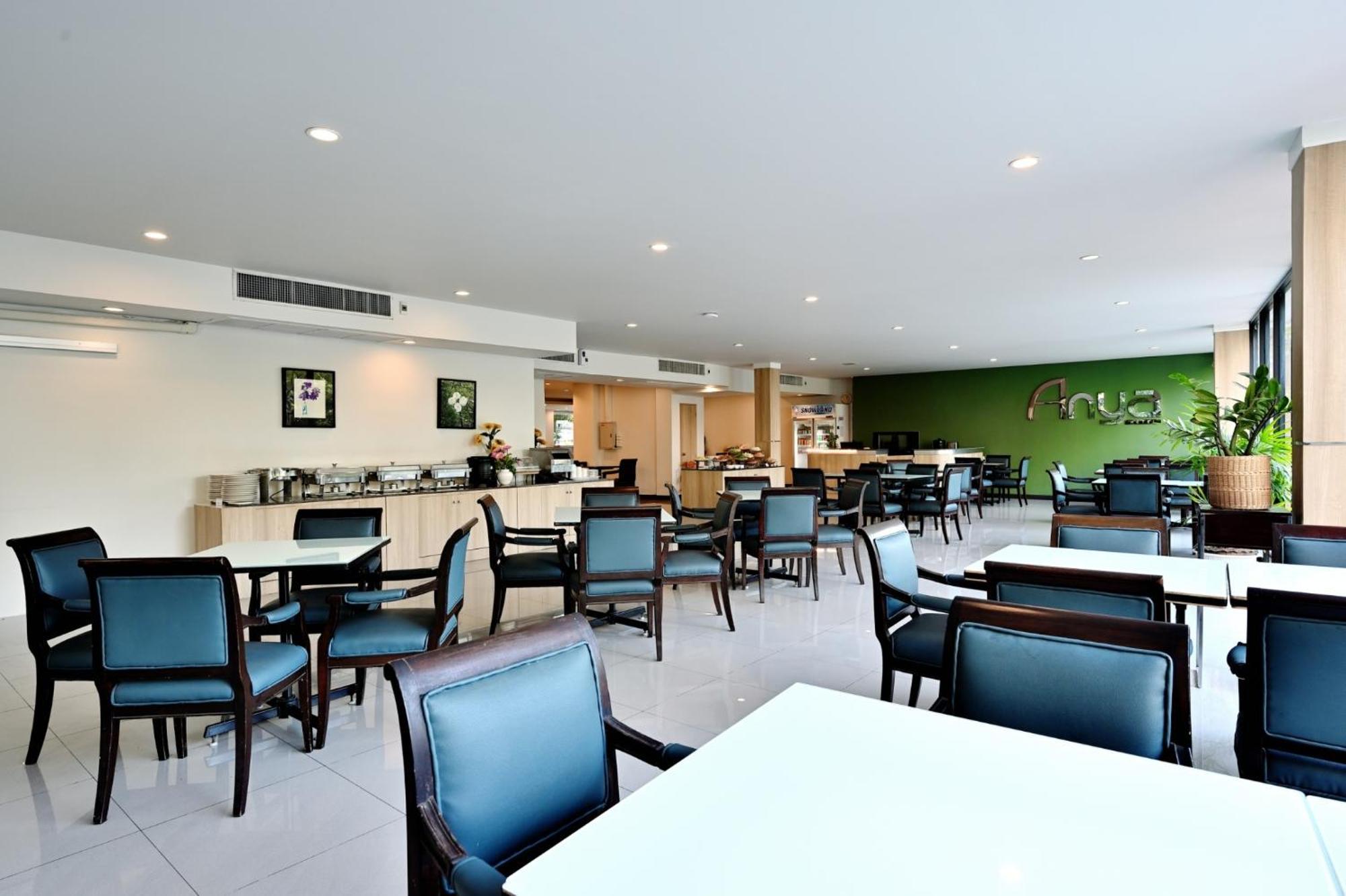 Anya Nana At Sukhumvit Bangkok Hotel Екстериор снимка