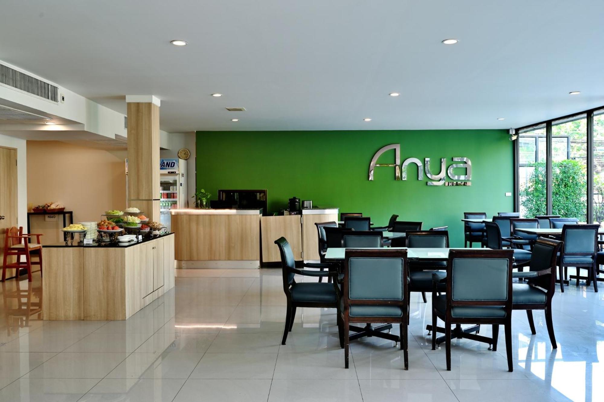 Anya Nana At Sukhumvit Bangkok Hotel Екстериор снимка